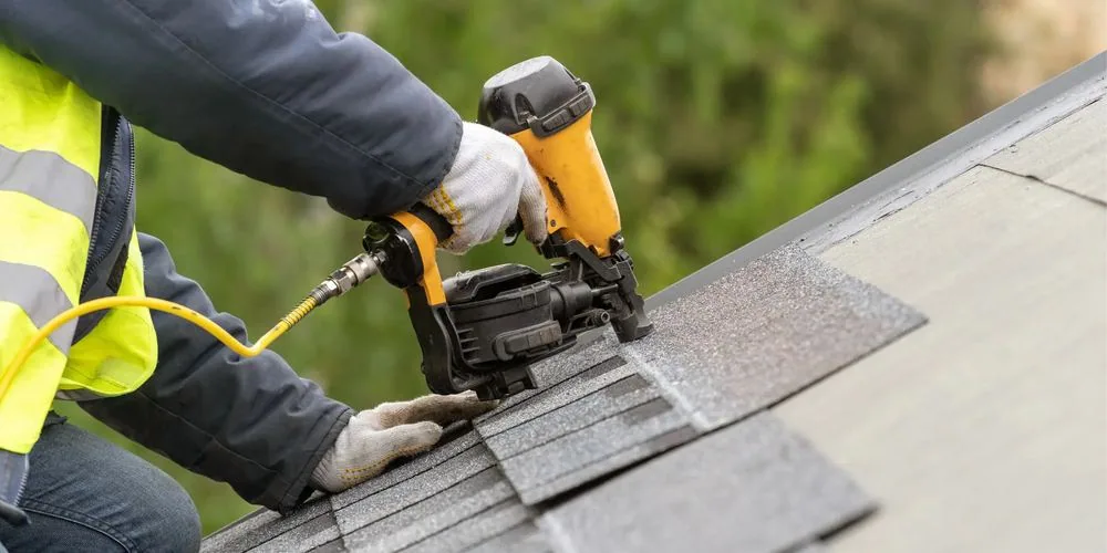 What a Shingle Re-Roof Costs in West Los Angeles